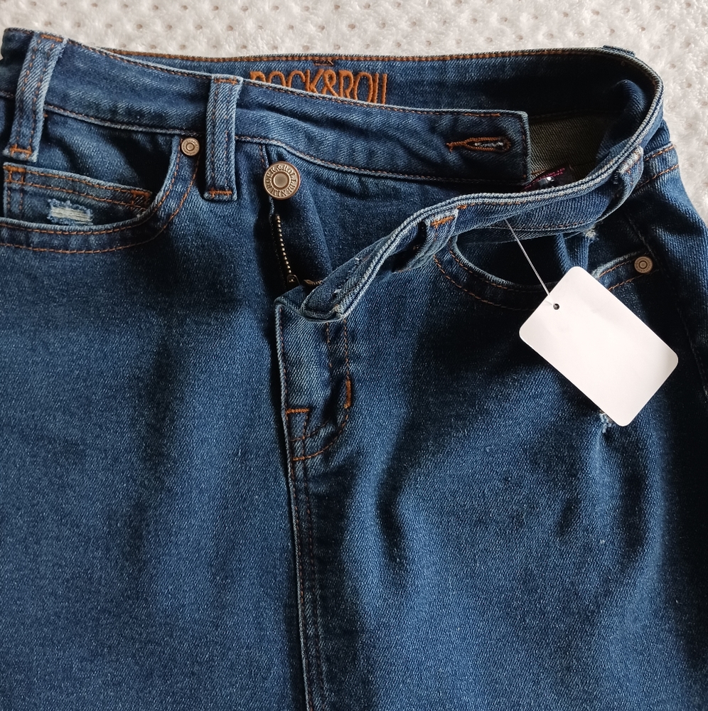 Rock& Roll cowgirl Distressed Jean skirt brand new with tags - Picture 12 of 14
